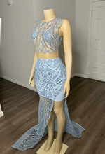 Load image into Gallery viewer, Grace Gown