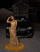 Load image into Gallery viewer, Raevyn Gown